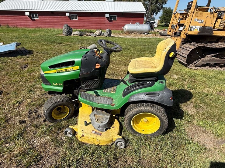 john-deere-la175-image-8