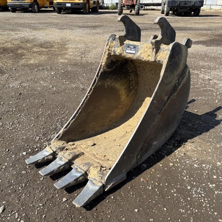 DEERE 60G