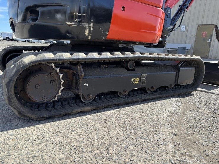 2021-kubota-u35-4-image-23
