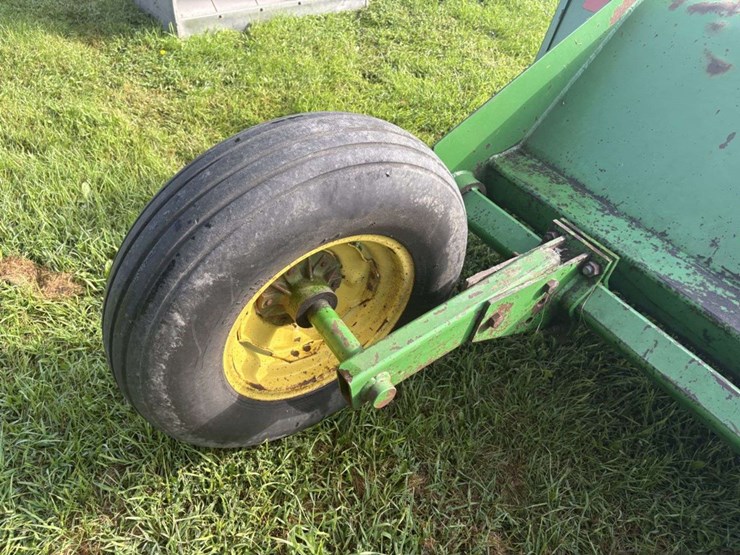 loftness-stalk-chopper,-pull-type,-20’,-1-3/8”-1000-pto,-(4)-rear-wheels,-(2)-hyd-cyls,-*-drums-were-image-9