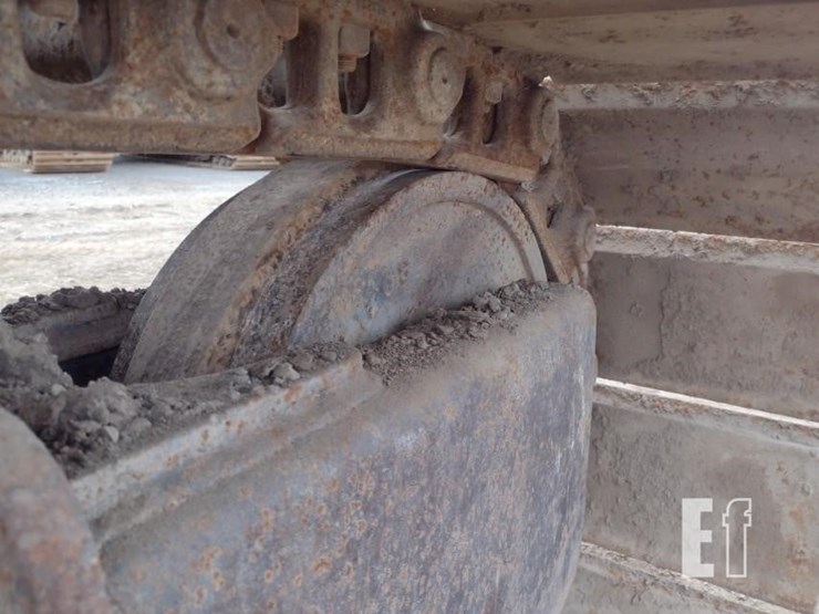 caterpillar-312-image-30
