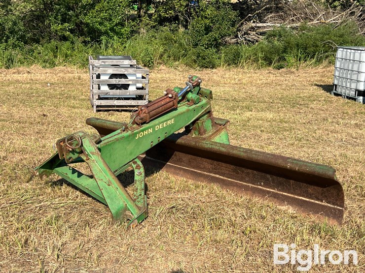 john-deere-115-image-1