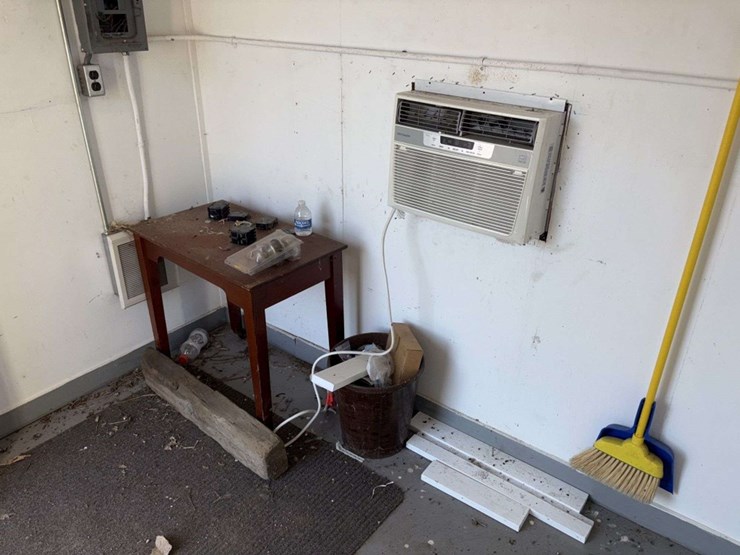 corn-dryer-shack,-on-skids,-100”x123”x102”-tall,-insulated,-32”-door,-a/c,-heat,-lights-image-13