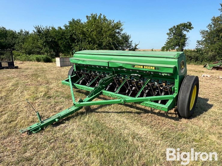 john-deere-450-image-1