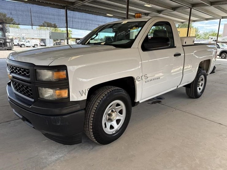 2014-chevrolet-silverado-1500-image-4
