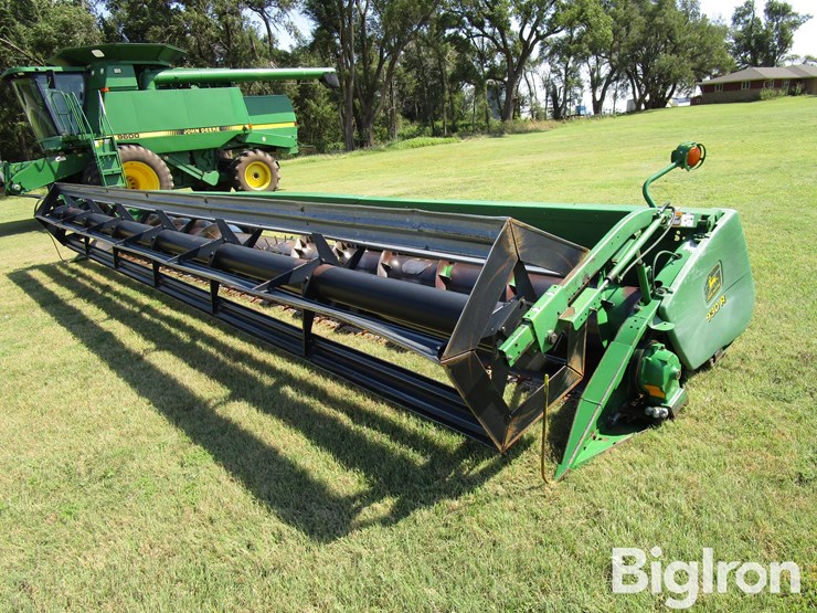 2001-john-deere-930r-image-1