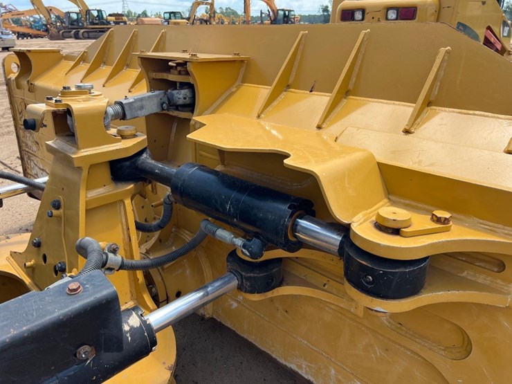 2021-caterpillar-d4-lgp-image-20