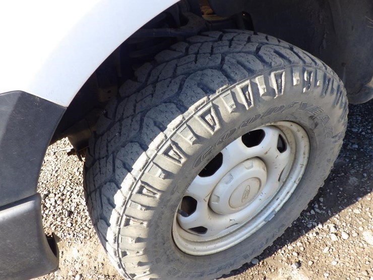 2011-ford-f150-image-11