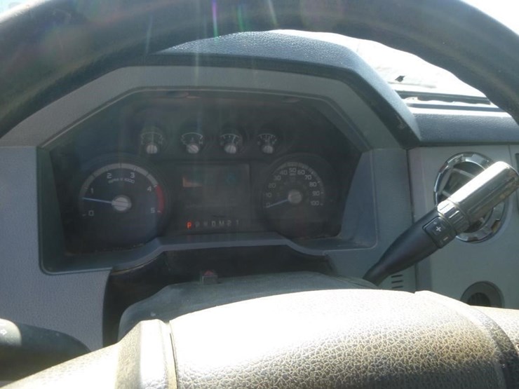 2017-ford-f650-image-15