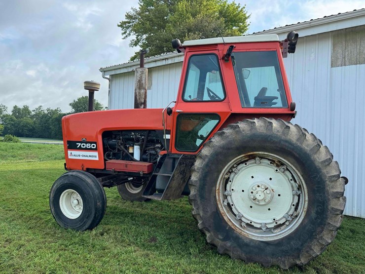 1980-allis-chalmers-7060-image-10