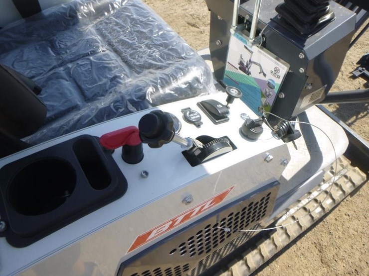 bttl-et12m-6-hydraulic-excavator-image-23