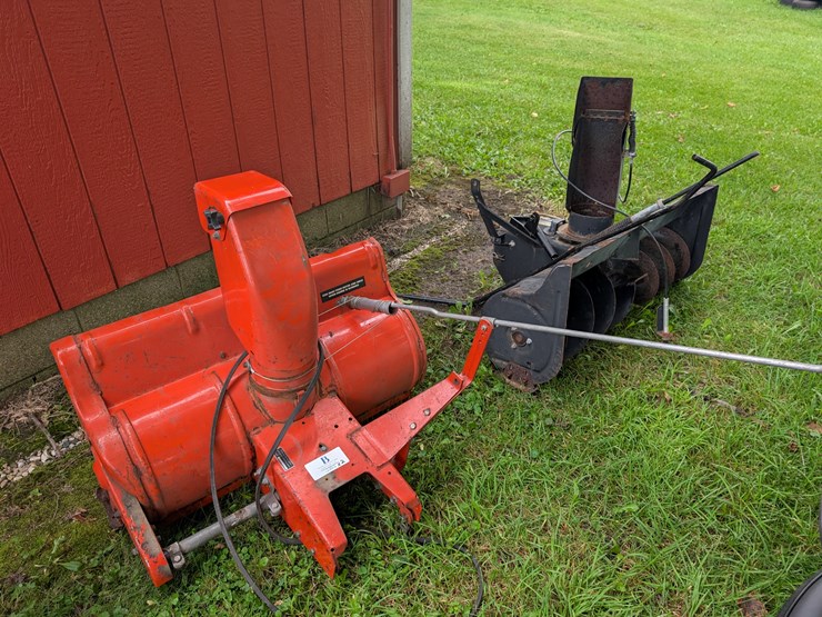 #3016-•-simplicity-snowblowers-image-1