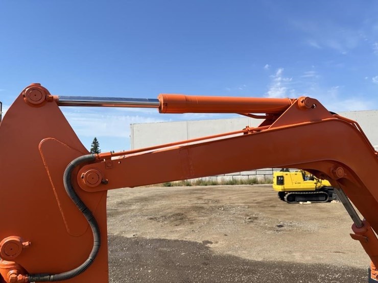 kubota-kx026-image-15