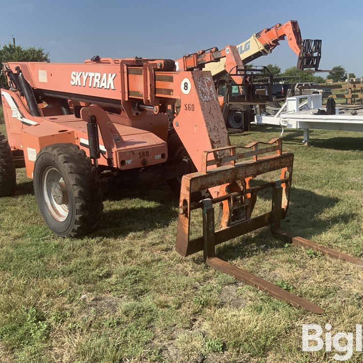 2007 SKY TRAK 8042