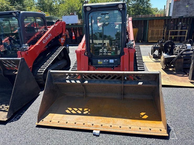 2021-kubota-svl97-2-image-6