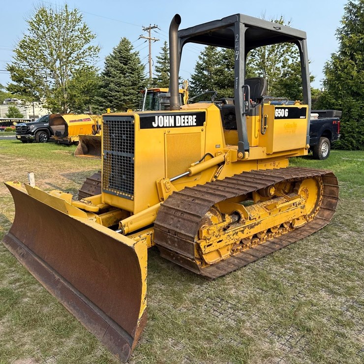 DEERE 650G LT