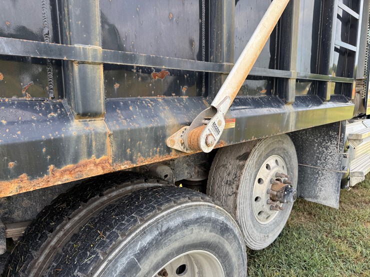 western-star-4900-image-9