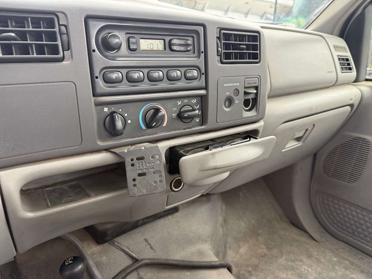 2000-ford-2000-image-40