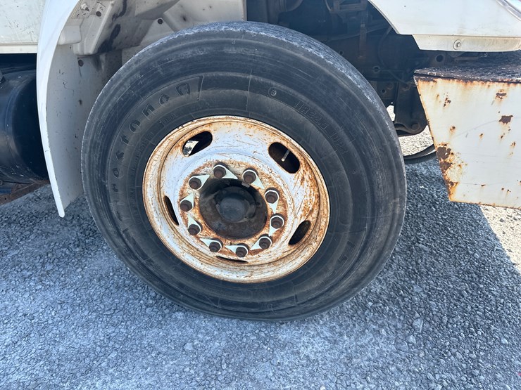 international-durastar-4300-image-9