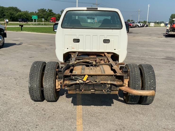 2005-ford-f450-xl-image-6
