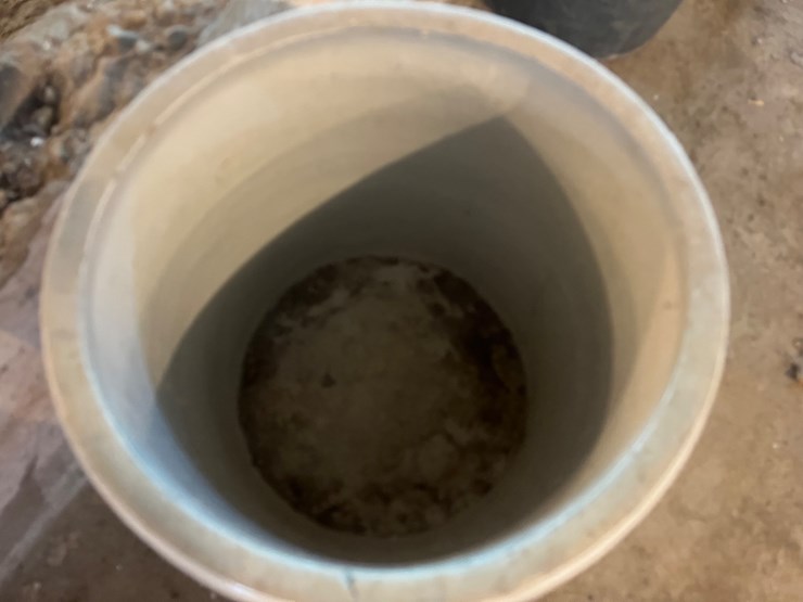 #3068-•-red-wing-10-gal-crock-image-4