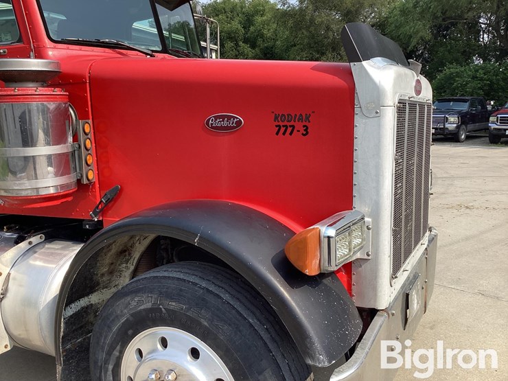 1993-peterbilt-378-image-20