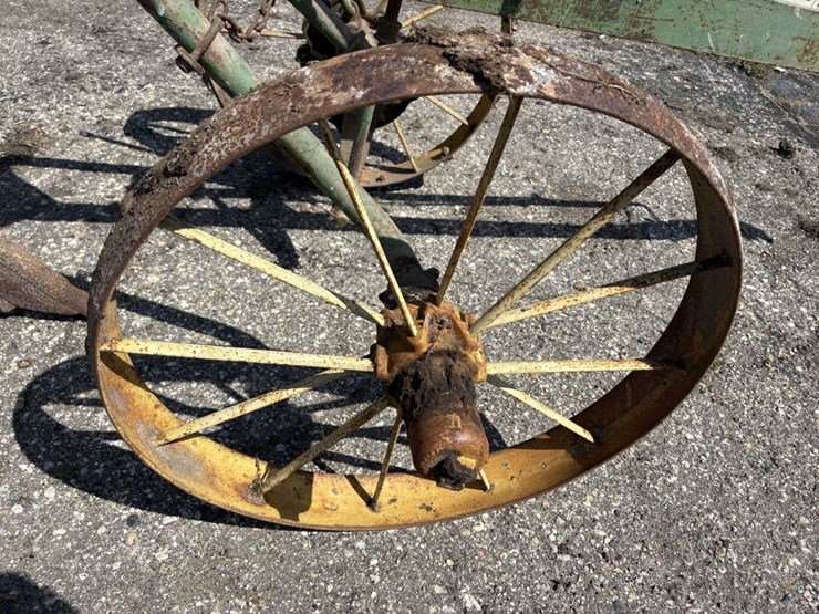 john-deere-single-shank-subsoiler,-on-steel,-clutch-lift-image-10