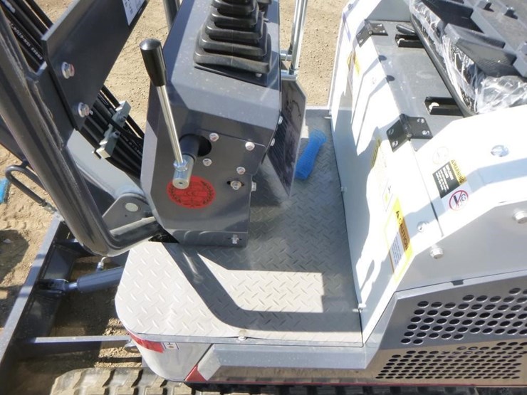 bttl-et12m-6-hydraulic-excavator-image-21