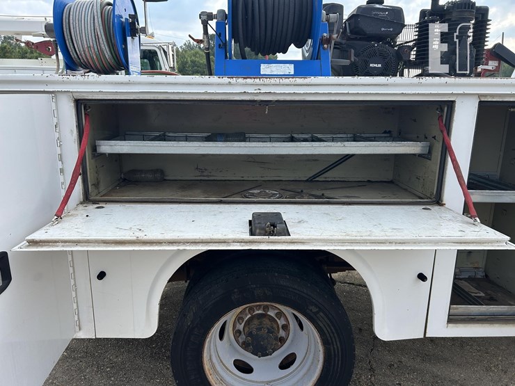 ford-f550-image-20