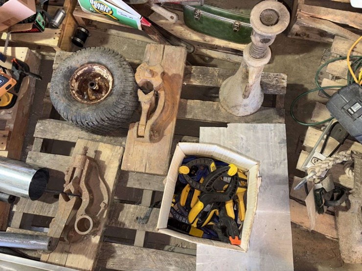 pallet-of-clamps,-screw-jack,-wheel,-buying-all-for-one-money-image-1