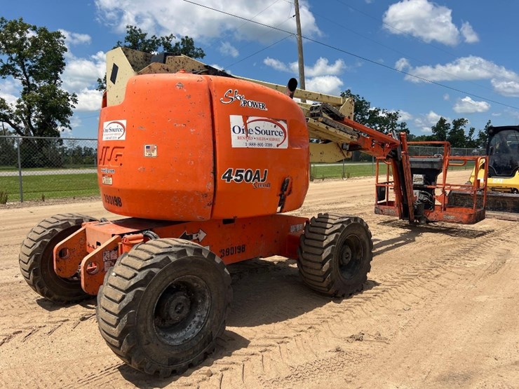 2008-jlg-450aj-image-8