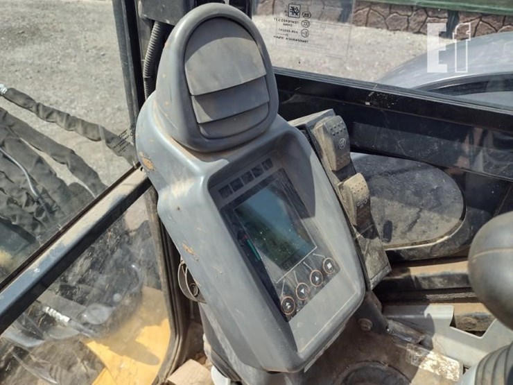 2022-deere-50g-image-8