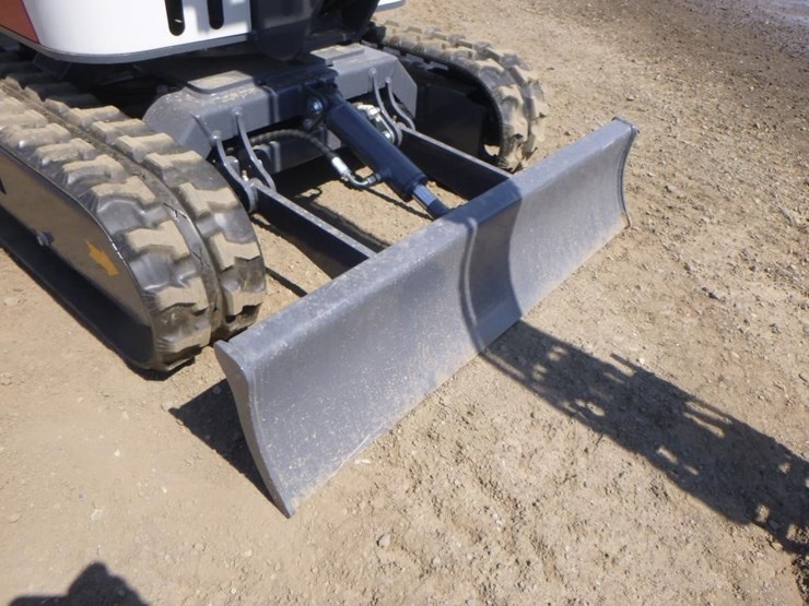 bttl-et12m-6-hydraulic-excavator-image-16
