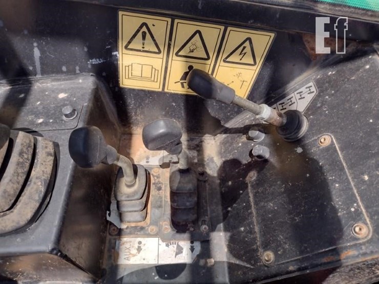2017-jcb-510-42-image-10