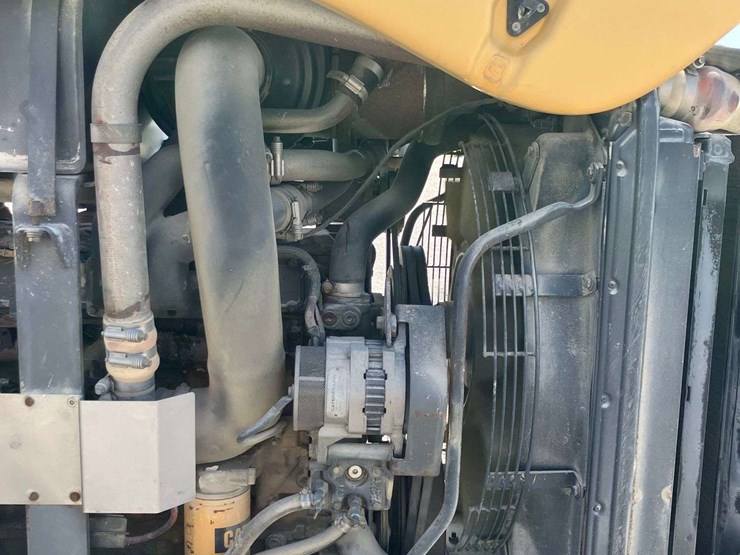 2000-caterpillar-ch55-image-22
