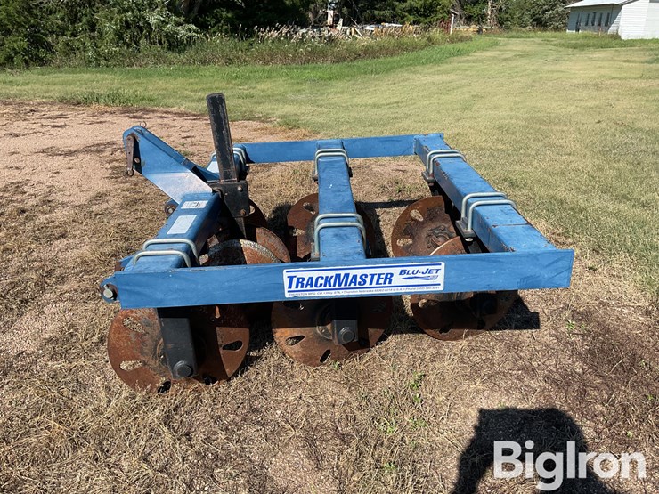 blu-jet-track-master-image-8