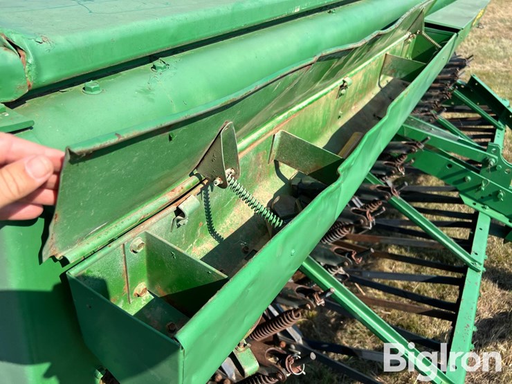 john-deere-450-image-19