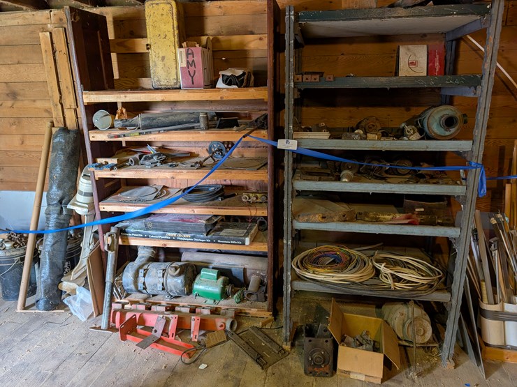 #3031-•-shelving-contents-image-3