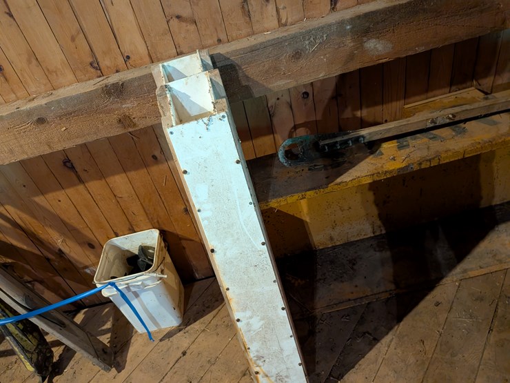 #3047-•-kasco-7"-fertilizer-auger-image-5