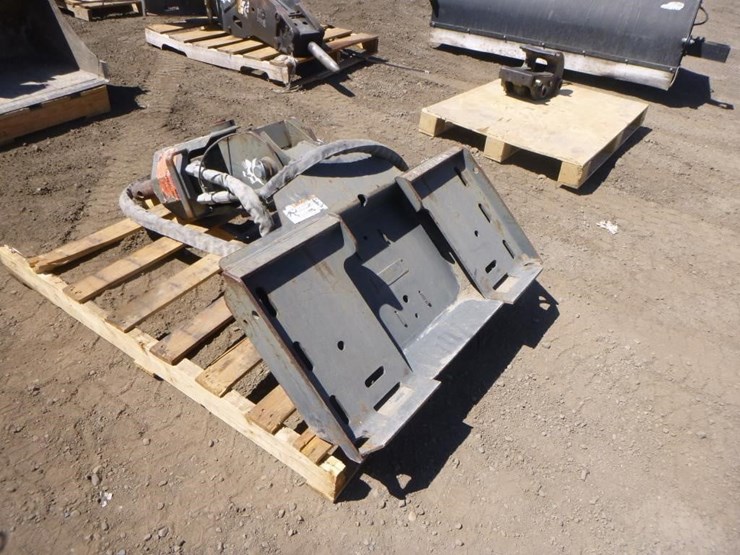 bobcat-463-skid-steer-auger-image-4
