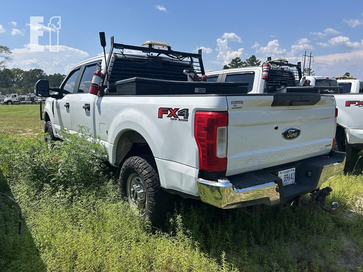 2019-ford-f250-image-3