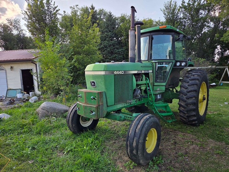 1980-john-deere-4440-image-7