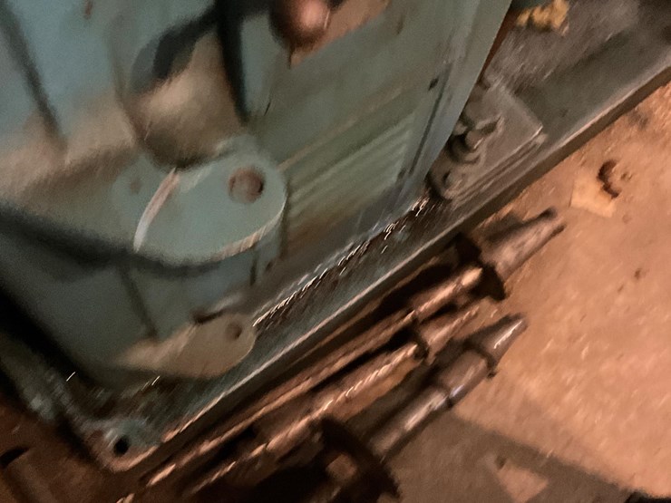 cincinnati-2mh-horizontal-milling-machine-image-10
