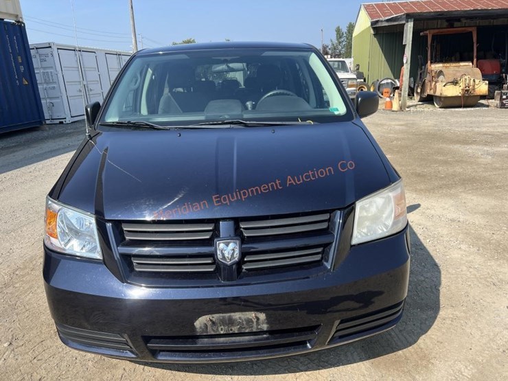 2010-dodge-grand-caravan-se-image-8