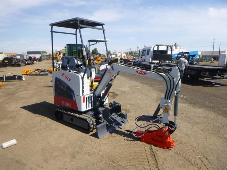 bttl-et15h-6-hydraulic-excavator-image-2