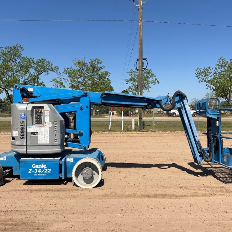 2005 GENIE Z-34/22 ELECTRIC TELESCOPIC MANLIFT