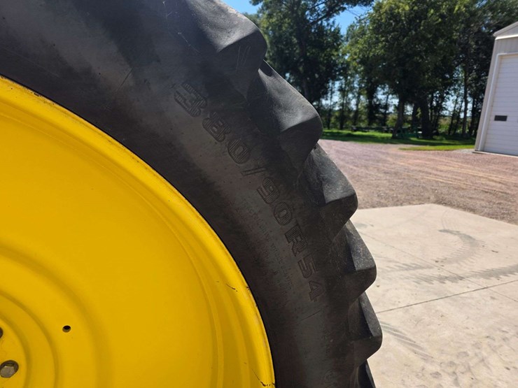 2006-john-deere-8430-image-36