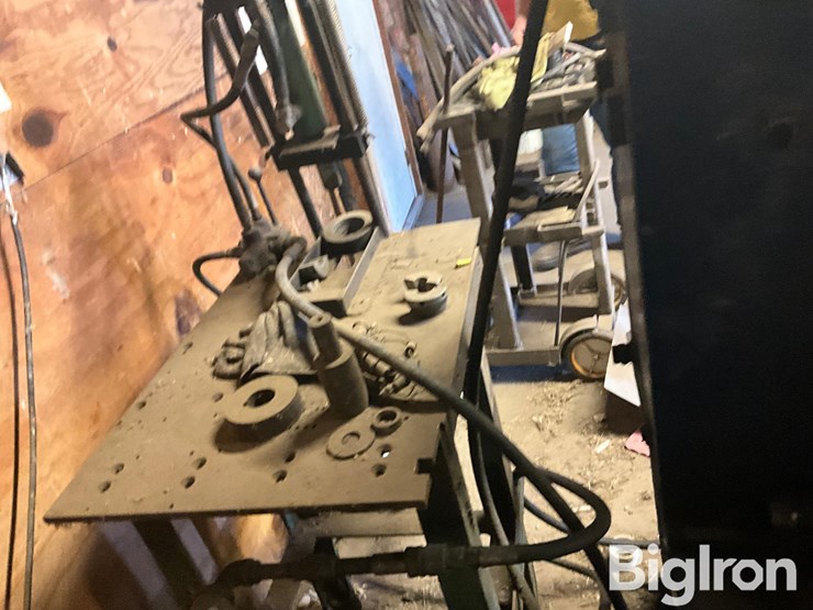 hydraulic-hose-maker-&-hydraulic-press-image-9
