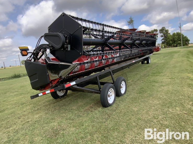 2004-case-ih-1020-image-3