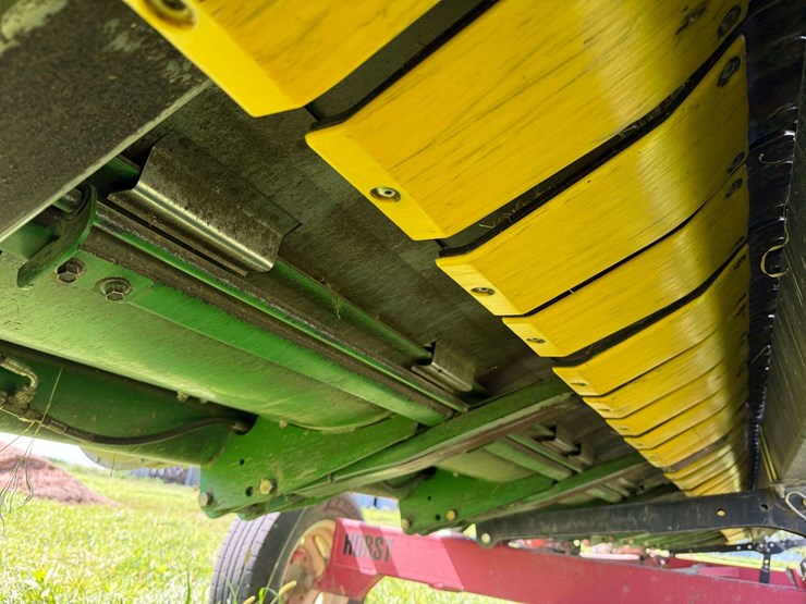 2010-john-deere-635f-image-21